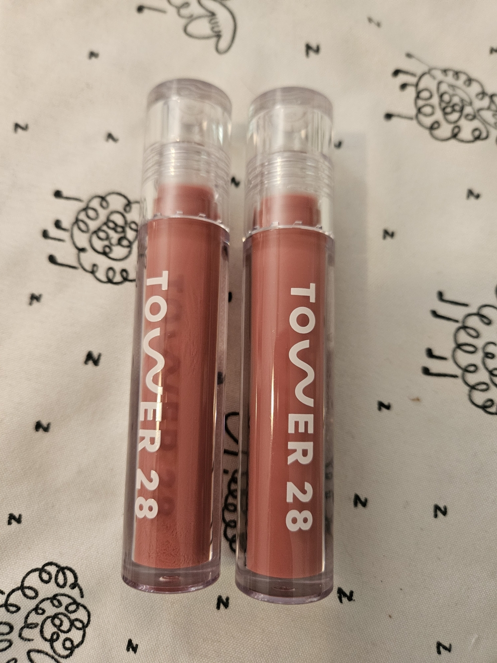 2 x Tower 28 Lip Gloss Duo in Neutral Pistachio  Pinky Nude